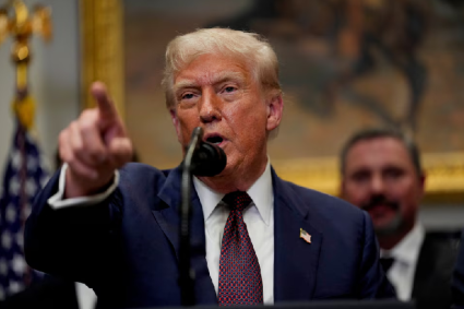 Donald Trump califica a Gustavo Petro de narcotraficante y lo acusa impulsar producción de drogas en Colombia