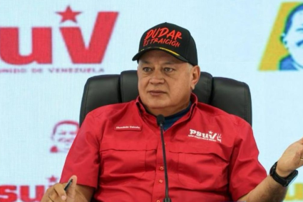 La gorra de Diosdado Cabello lo dice todo: ‘Dudar es traición’