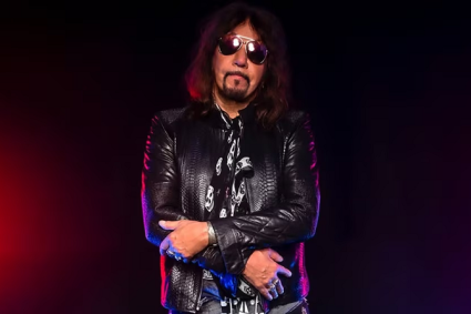 Falleció el guitarrista original de KISS Ace Frehley tras sufrir una hemorragia cerebral