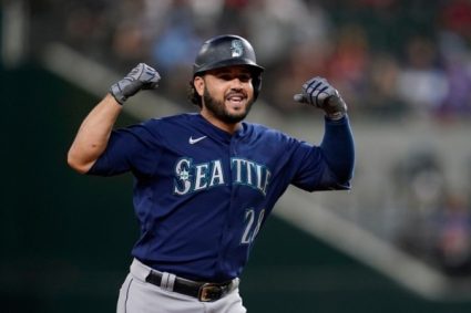 Eugenio Suárez conquistó el Premio Luis Aparicio 2025