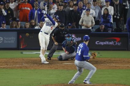 Freddie Freeman define histórico tercer juego de la Serie Mundial