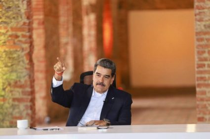 Conoce los ‘padrinos y madrinas’ que Nicolás Maduro designo en cada estado