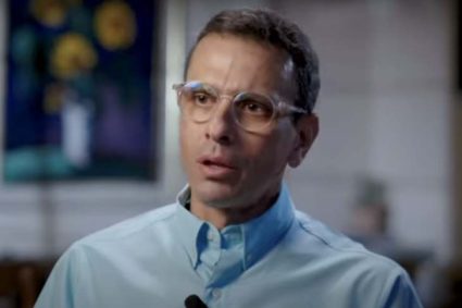 Capriles propone aumento salarial y de pensiones mínimo de $150