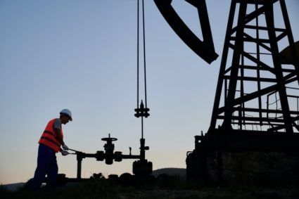 Petróleo de Texas se dispara 7% ante nueva escalada de tensiones entre EE.UU. e Irán