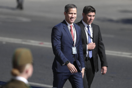 Juan Guaidó llegó al Congreso de Chile para participar en la toma de posesión del presidente José Antonio Kast