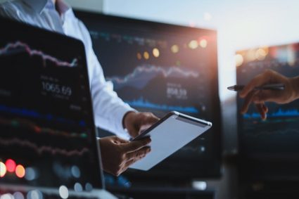 Héctor Andrés Obregón Pérez | Índices bursátiles y su importancia estratégica: ¿El termómetro del capital?