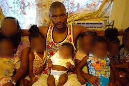 El atacante era el padre de los siete niños