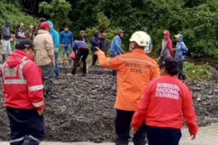 Gobierno venezolano atiende contingencias por lluvias torrenciales en siete estados