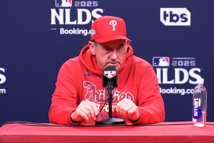 Los Filis despiden a Rob Thomson tras un inicio para el olvido