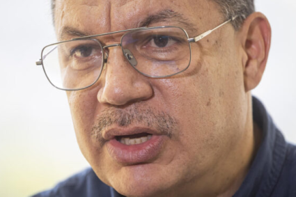 Simón Calzadilla cuestiona la falta de transparencia en la asignación de 400 millones de dólares a la banca