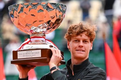 Tenis mundial: Jannik Sinner derrota a Carlos Alcaraz en la final de Montecarlo