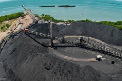 Gobierno realiza inspección de los niveles de producción alcanzados y la capacidad exportadora de Carbozulia