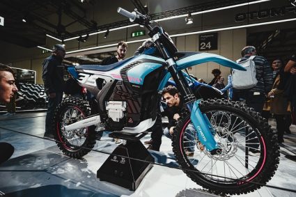 Alberto Constantino Konrad Dávila | Eléctricas off-road: Silencio y potencia en el barro