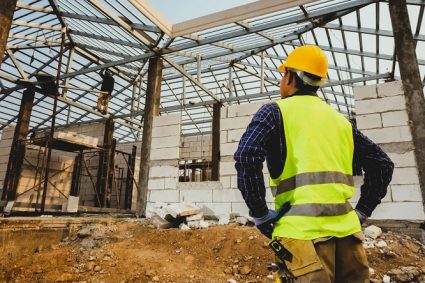 Construcciones Yamaro | ¡Atención! Fallos más costosos en la construcción civil: ¿Cómo mitigarlos?