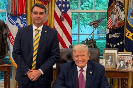 La promesa del hijo de Bolsonaro a Donald Trump si gana la presidencia de Brasil