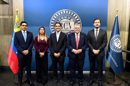 BCV y Bolsa de Valores de Caracas intercambian propuestas que permitan el fortalecimiento del mercado interno de capitales