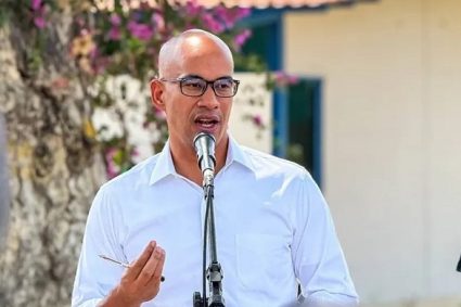 ‘Dar un paso atrás no es traición’