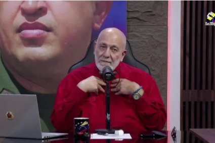 Mario Silva dice que se va a defender de los insultos por pedir dinero