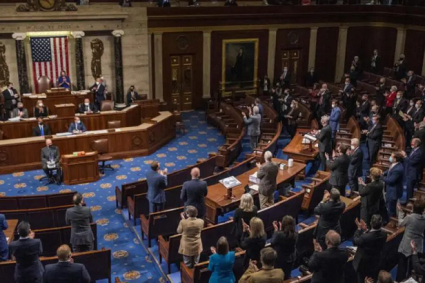 Cámara de Representantes de EEUU aprobo la resolución para frenar la acción militar contra Irán