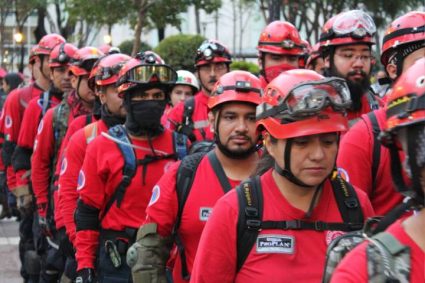 Arriba a Venezuela delegación de rescatistas mexicanos