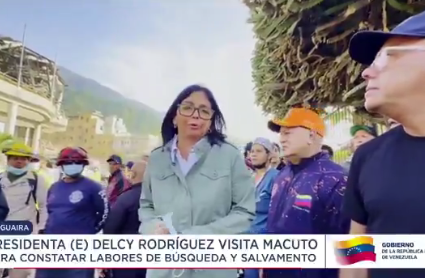 Presidenta Delcy Rodríguez visitó Macuto para constatar las labores de búsqueda y salvamento tras fuertes sismos