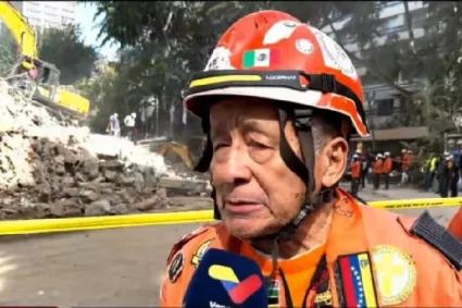 Continúan labores de rescate en Los Palos Grandes junto a los Topos Azteca