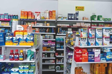 Cavefar garantiza abastecimiento de medicamentos y dice que 6 farmacias están abiertas en La Guaira