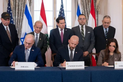 Israel y Líbano firman acuerdo marco con EEUU en un “primer paso” hacia la paz
