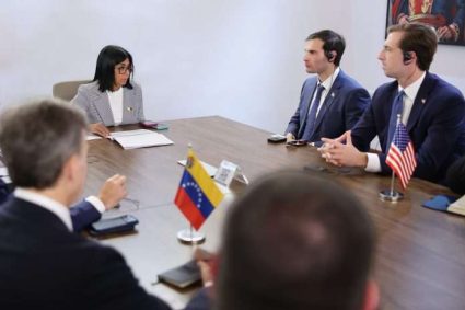 Presidenta Rodríguez sostuvo un encuentro de trabajo con una delegación de alto nivel del Gobierno de los Estados Unidos