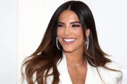 La actriz Gaby Espino desata críticas por una publicación en plena crisis venezolana