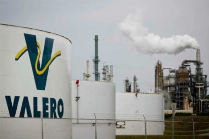 Refinerías retoman compra directa de crudo venezolano para esquivar intermediarios