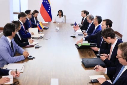 Delcy Rodríguez sostuvo reunión de alto nivel con funcionarios de los Departamentos de Estado y del Tesoro de EE.UU.