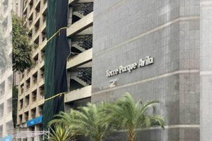 Alcaldía de Chacao informó sobre restricción de tránsito vehicular en la avenida Francisco de Miranda por trabajos de demolición de fachada de la Torre Parque Ávila